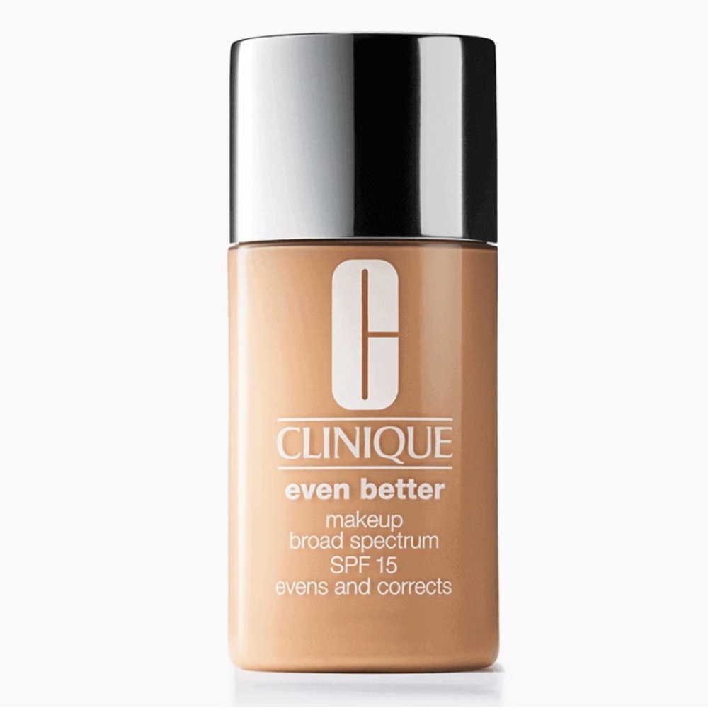 NWT Clinique “Even Better” Makeup with SPF 15, Shade :
CN 10 Alabaster